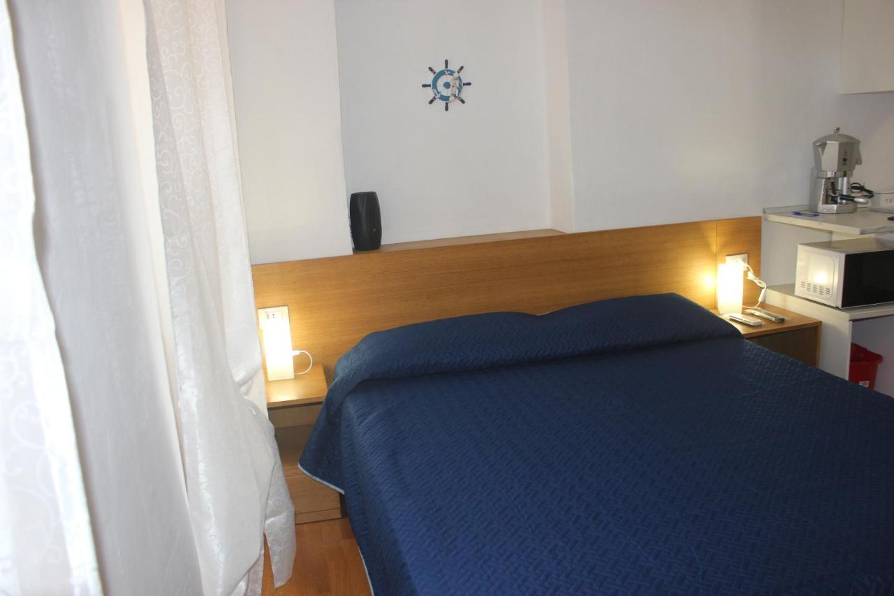 Ca Dei Poi - Loft Il Timone Appartement Riomaggiore Buitenkant foto