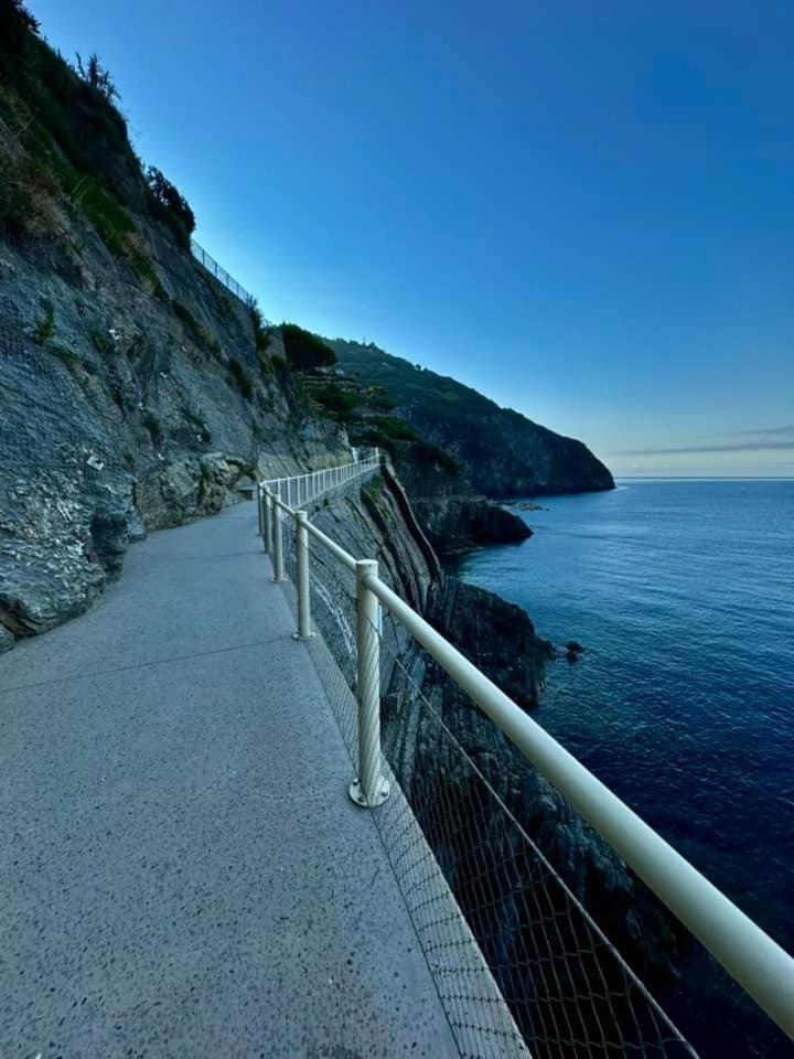 Ca Dei Poi - Loft Il Timone Appartement Riomaggiore Buitenkant foto