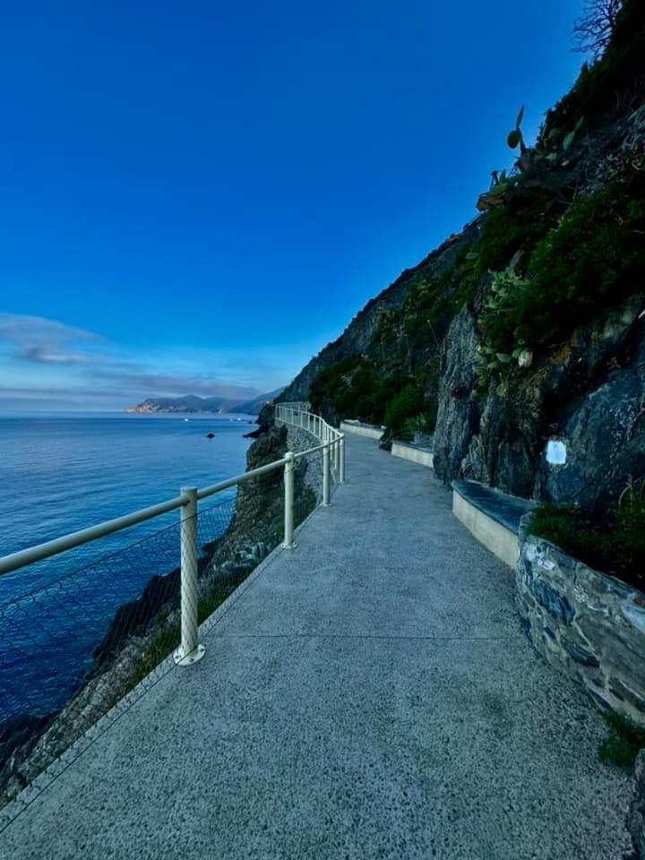 Ca Dei Poi - Loft Il Timone Appartement Riomaggiore Buitenkant foto