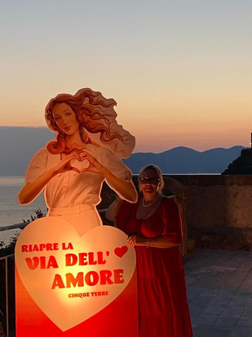 Ca Dei Poi - Loft Il Timone Appartement Riomaggiore Buitenkant foto