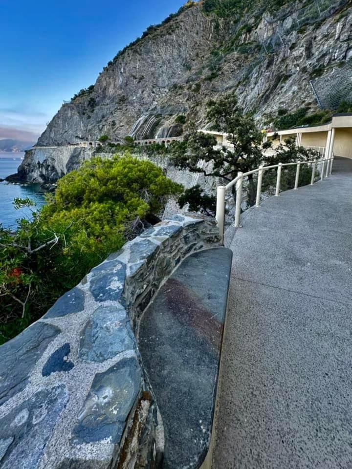 Ca Dei Poi - Loft Il Timone Appartement Riomaggiore Buitenkant foto